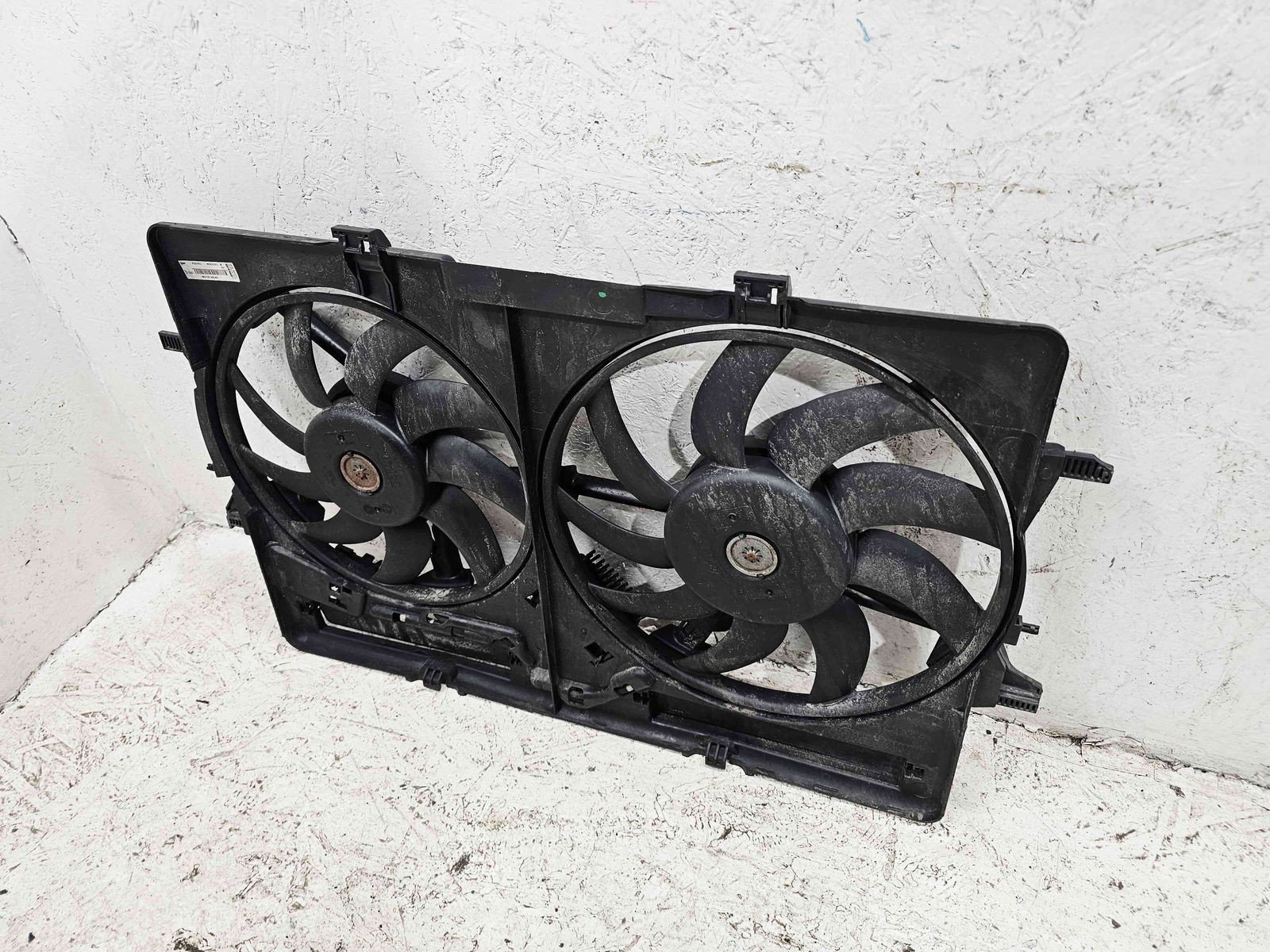 Electroventilator AUDI Q3 (8UB) [Fabr 2011-2018] 8K0121003AD 2.0 TDI CGLC 130KW / 177CP - imagine 4