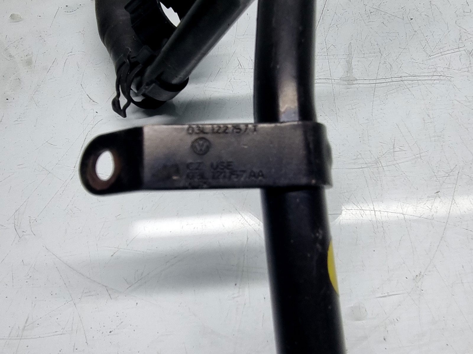 Furtun apa AUDI A5 (8T3) [Fabr 2007-2015] 03L121157AA 2.0 TDI CGLC 130 KW / 177 CP - imagine 2