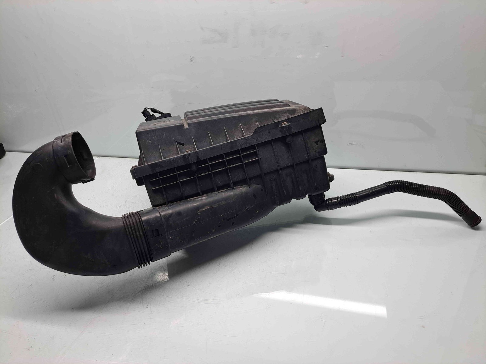 Carcasa filtru aer Volkswagen Passat CC (357) [Fabr 2008-2012] 3C0129607BC 2.0 TDI CFGB 125KW / 170CP