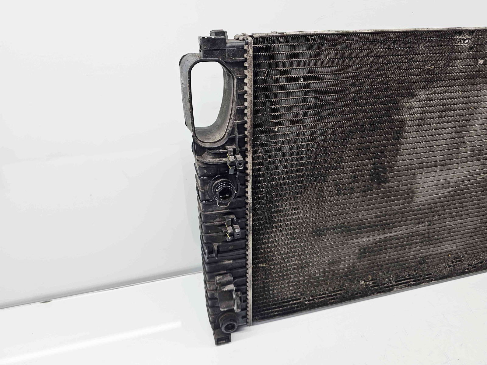 Radiator apa Mercedes CLS (C219) [Fabr 2004-2011] A2115003402 3.0 CDI 642920 165KW / 224CP - imagine 5