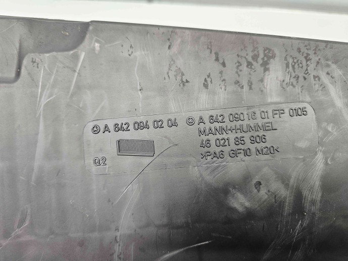 Carcasa filtru aer  Mercedes CLS (C219) [Fabr 2004-2011] A6420940204 3.0 CDI 642920 165KW / 224CP