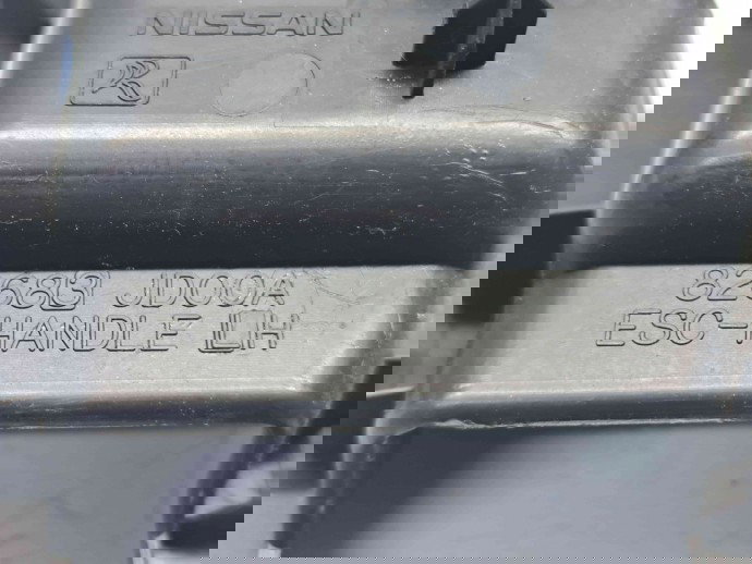 Ornament usa stanga spate Nissan Qashqai Facelift (2) [Fabr 2009-2013] 82683JD00A