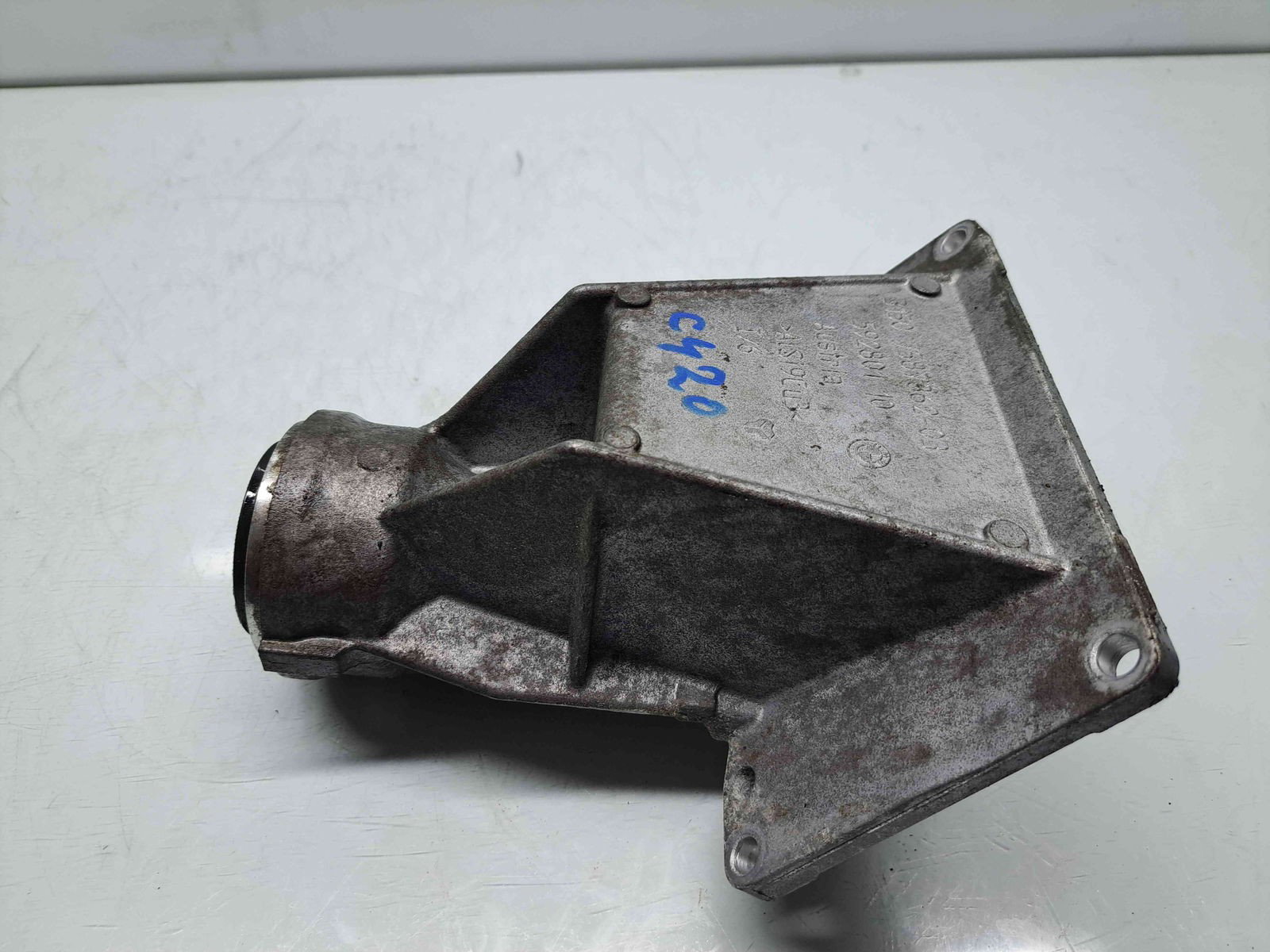 Suport planetara dreapta Bmw X4 (F26) [Fabr 2012 -2018] 7587862-03 2.0 B47D 140KW / 190CP - imagine 1