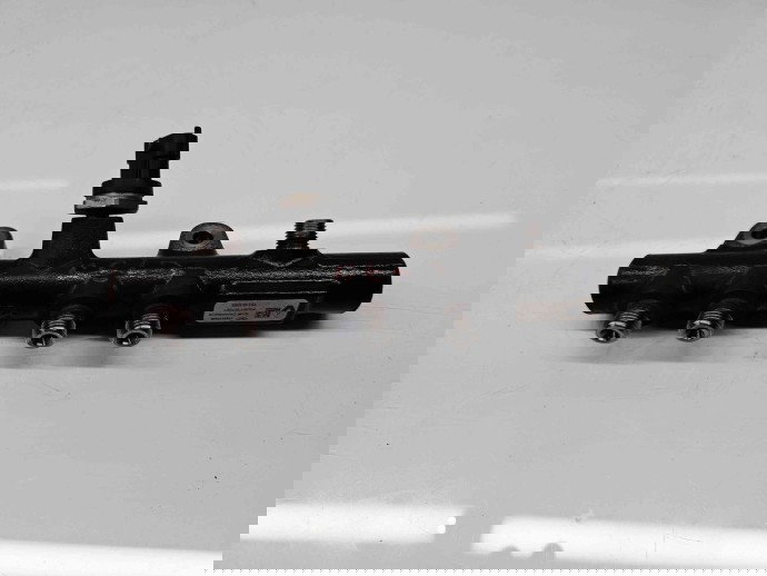 Rampa injectoare  Dacia Dokker [Fabr 2012-prezent] 175215346R 1.5 dCi K9K608 66KW / 90CP