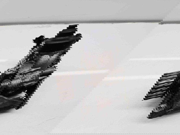 Pompa inalta presiune Renault Clio 4 [Fabr 2012-prezent] 167007358R 1.5 dCi K9K608 66KW / 90CP