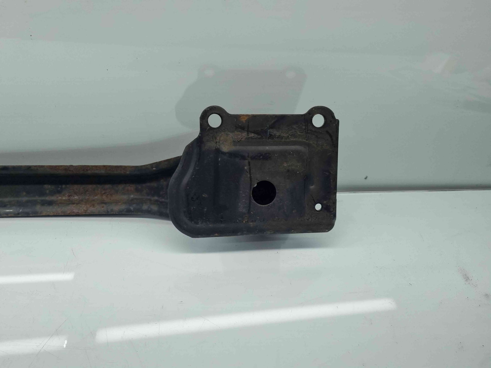 Armatura bara spate Ford Fiesta 6 [Fabr 2008-2019] 8V51-17912-BE - imagine 9