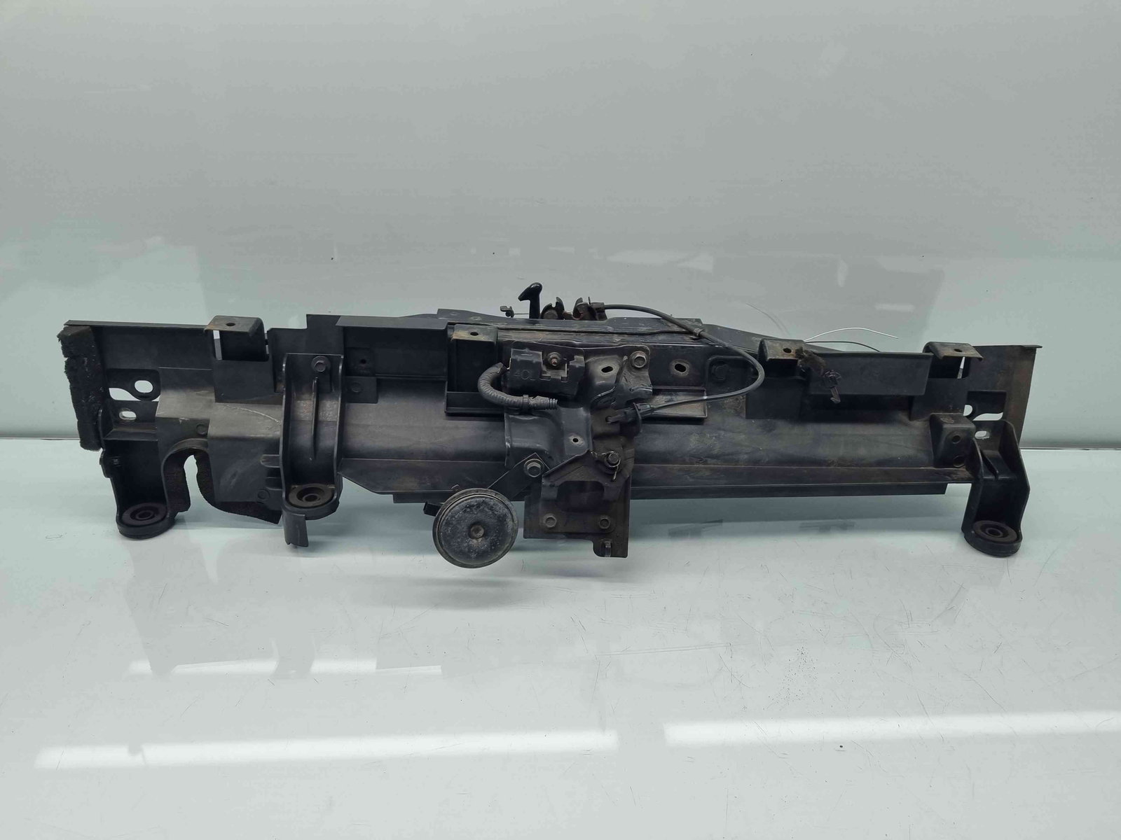 Capac trager Nissan X-Trail (T32) [Fabr 2013-prezent] OEM - imagine 1