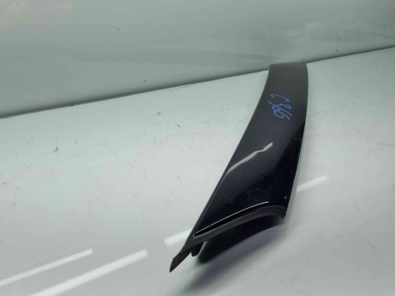 Ornament parbriz Skoda Fabia 2 (5J, 542) [Fabr 2007-2014] 5J6853263 - imagine 2