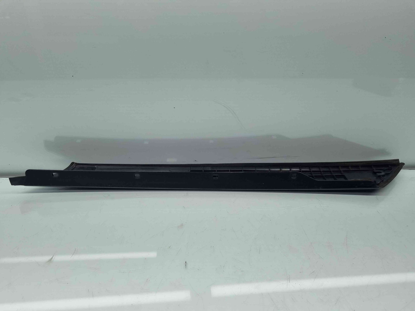 Ornament parbriz Skoda Fabia 2 (5J, 542) [Fabr 2007-2014] 5J6853263 - imagine 3