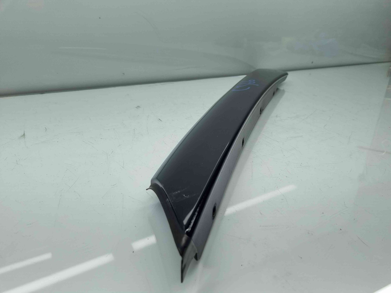 Ornament parbriz Skoda Fabia 2 (5J, 542) [Fabr 2007-2014] 5J6853264 - imagine 2