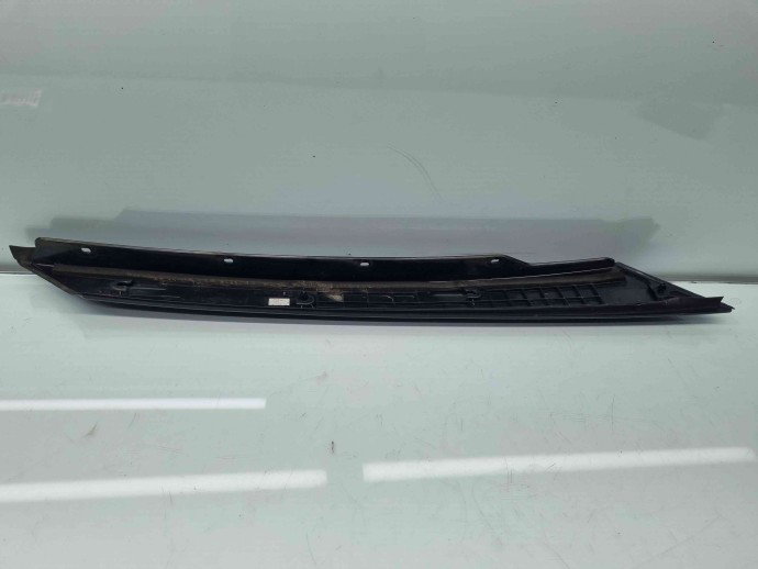 Ornament parbriz Skoda Fabia 2 (5J, 542) [Fabr 2007-2014] 5J6853264