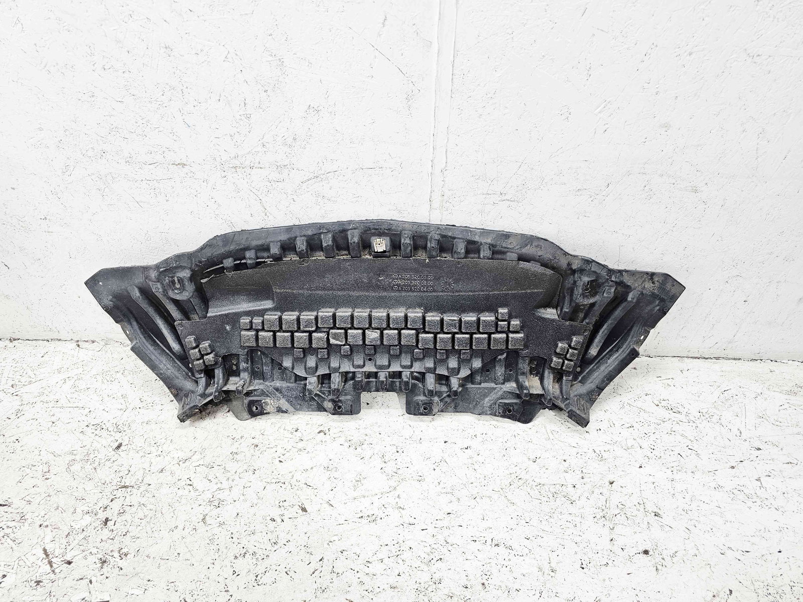 Scut sub bara Mercedes Clasa C Combi (S205) [Fabr 2015-prezent] A2055200500 - imagine 2