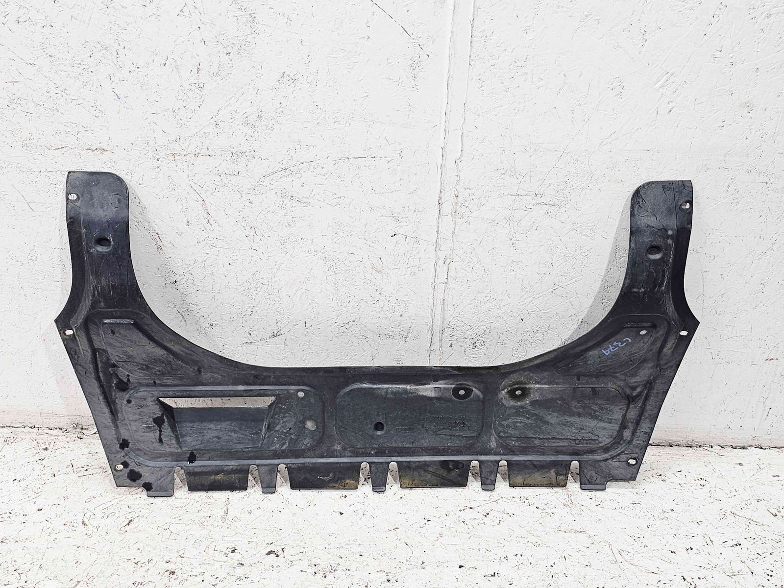 Scut sub bara Skoda Fabia 2 (5J, 542) [Fabr 2007-2014] 6Q0825237R - imagine 1