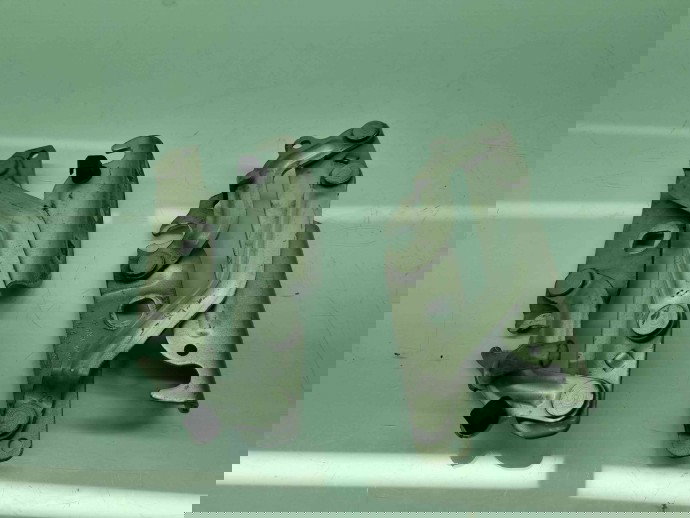 Set balamale capota Ford Fiesta 6 facelift [Fabr 2008-2019] 8a61-16801-ad / 8A61-16800-AD