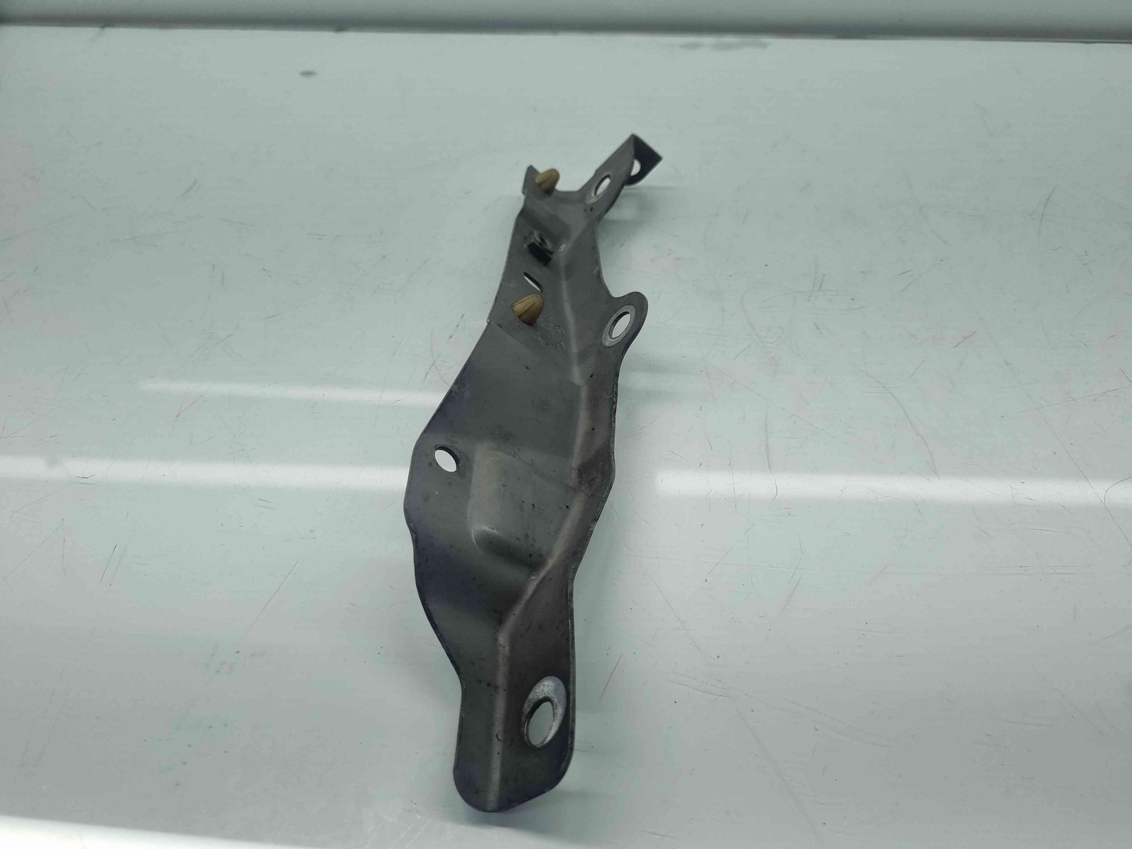 Suport aripa dreapta fata Renault Clio 4 (B98) Hatchback [Fabr 2012-2020] 641345024R - imagine 3