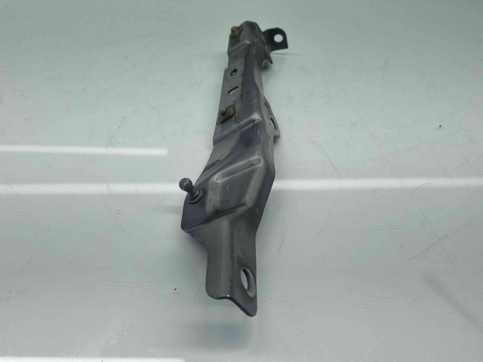 Suport aripa stanga fata Renault Clio 4 (B98) Hatchback [Fabr 2012-2020] 641351725R - imagine 2