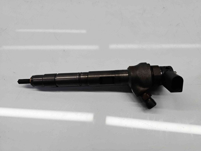 Injector  Volkswagen Passat B7 (362) [Fabr 2010-2014] 03L130277J 2.0 TDI CGLC 130KW / 177CP