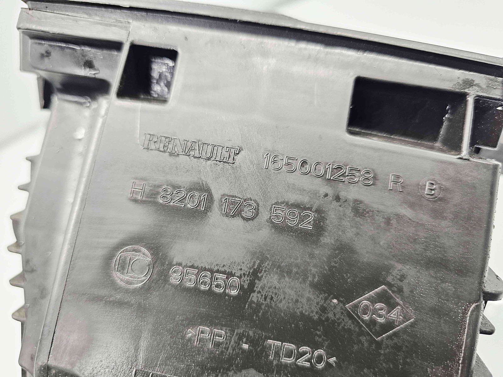 Carcasa filtru aer Renault Clio 4 [Fabr 2012-prezent] 165001258R 1.5 dCi K9K608 66KW / 90CP - imagine 6