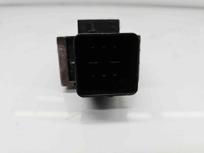  Releu  Renault Scenic 3 [Fabr 2009-2015] 110678071R 