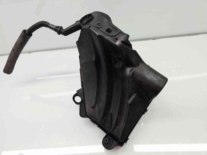 Carcasa filtru aer Bmw 1 (E81, E87) [Fabr 2004-2010] 7797467 2.0 N47D 105KW / 143CP
