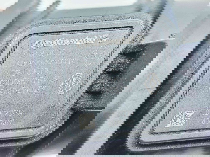 Debitmetru aer  Dacia Duster [Fabr 2010-2016]] 8200651315 1.5 DCI K9K430 81KW / 110CP