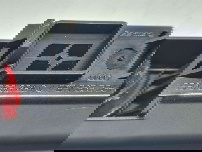  Bricheta Audi A3 Sportback (8PA) [Fabr 2004-2013] 5K4839729H