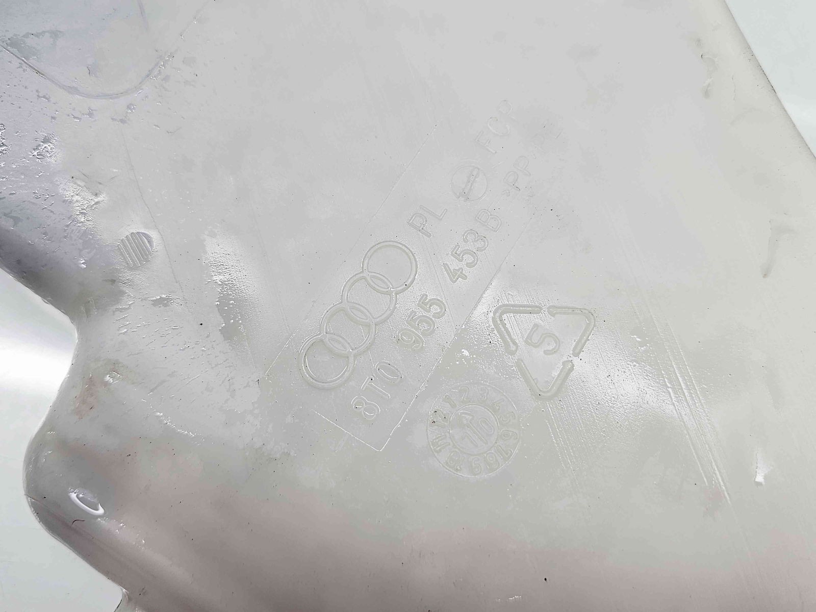 Vas lichid parbriz AUDI A5 (8T3) [Fabr 2007-2015] 8T0955453B - imagine 2