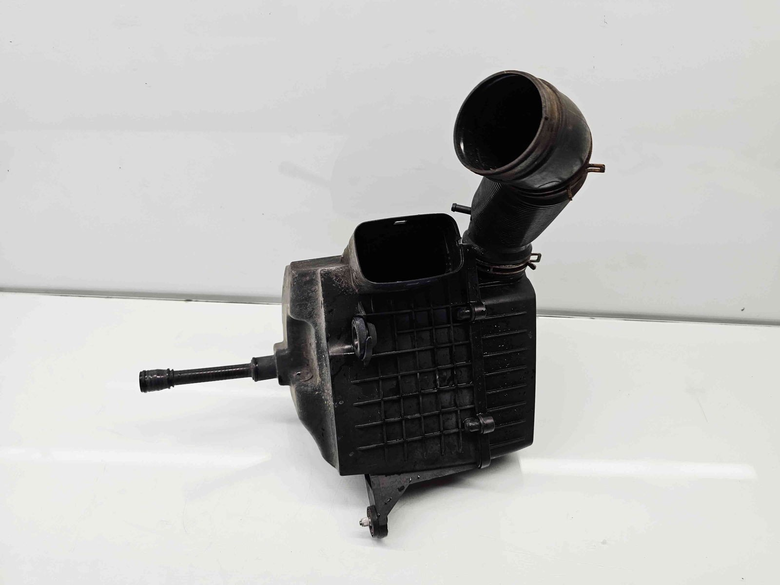 Carcasa filtru aer Skoda Fabia 2 (5J, 542) [Fabr 2007-2014] 6R0129607C 1.2 TSI CBZB 77KW / 105CP - imagine 2