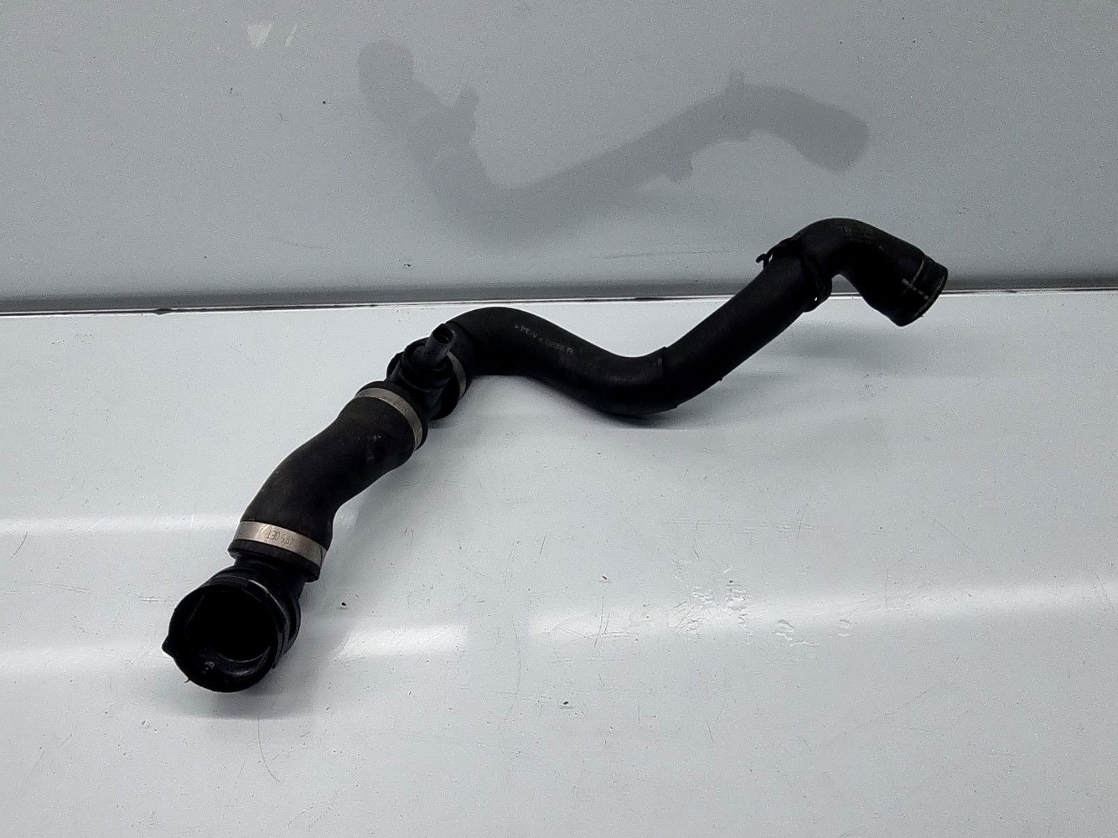 Furtun apa Volkswagen Touareg (7P5) [Fabr 2011-2017] 7P6122051G 3.0 TDI CRCA 180KW / 245CP