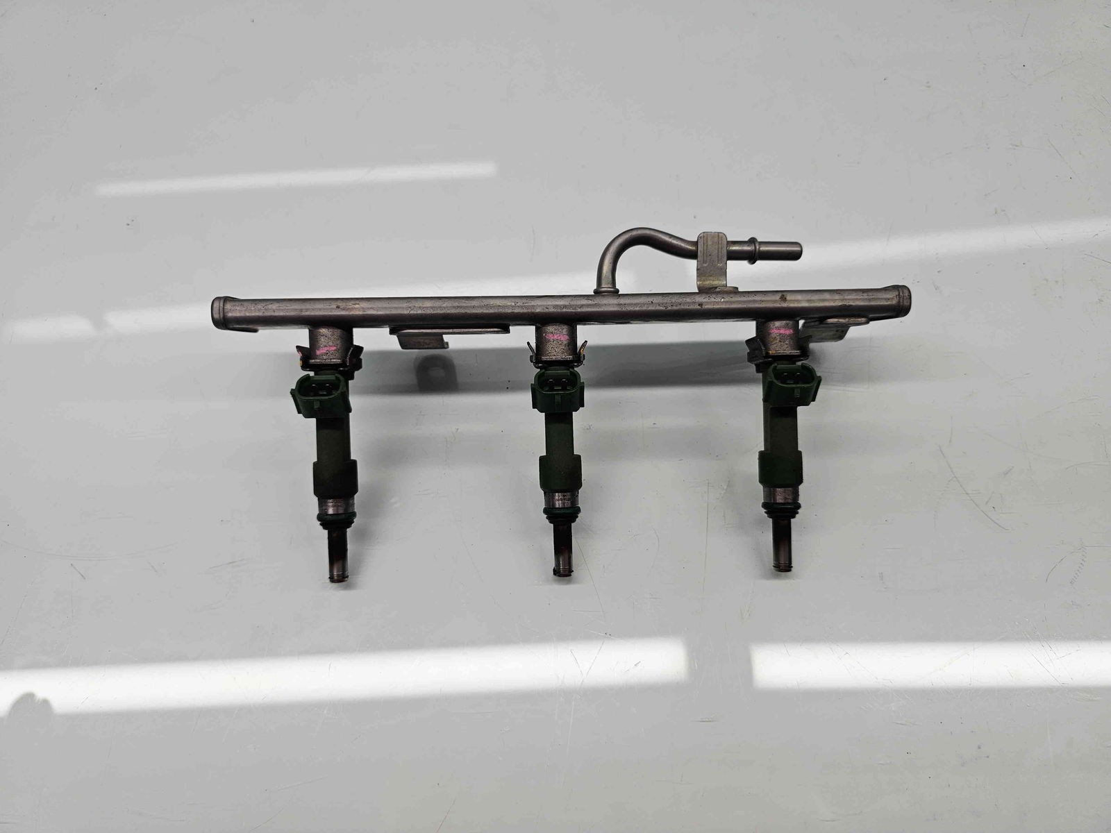 Rampa injectoare Dacia Logan 3 [Fabr 2021-2024] 175204021R 1.0 TCe H4D470 67KW / 91CP - imagine 1