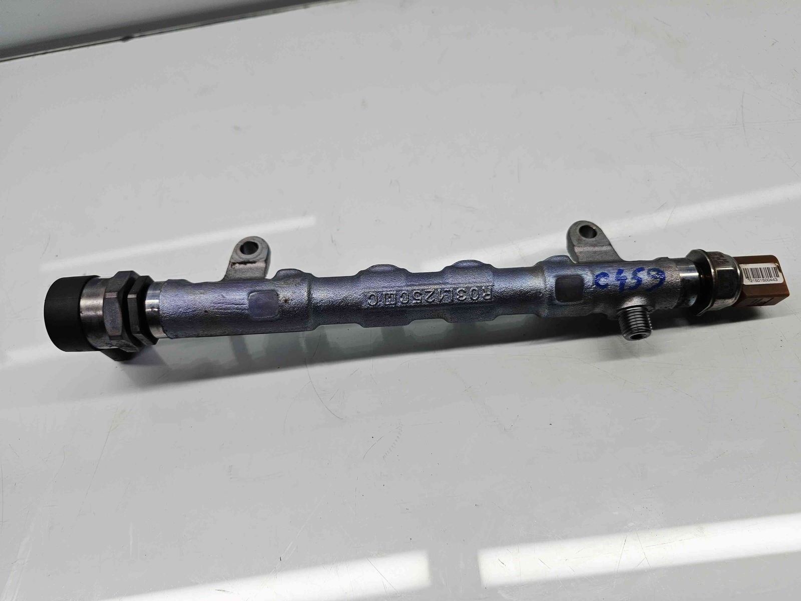 Rampa injectoare AUDI A3 (8P1) [Fabr 2003-2012] 03L125C 2.0 TDI CFGC 130KW / 177CP - imagine 4