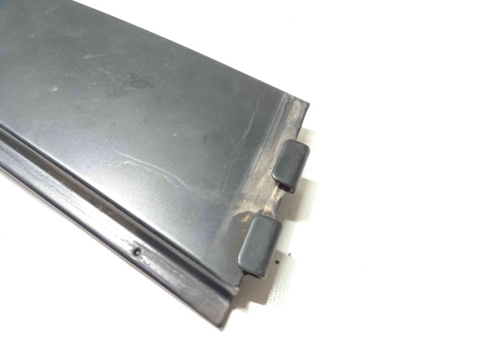 Ornament usa stanga spate 3C0839901 Dacia Logan 2 1.5 K9K 2012-2022