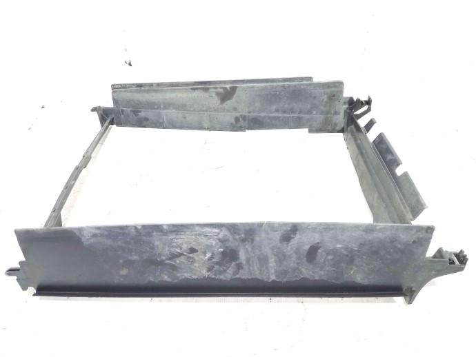 Deflector aer 215596207R Dacia Logan 2 1.5 K9K 2012-2022