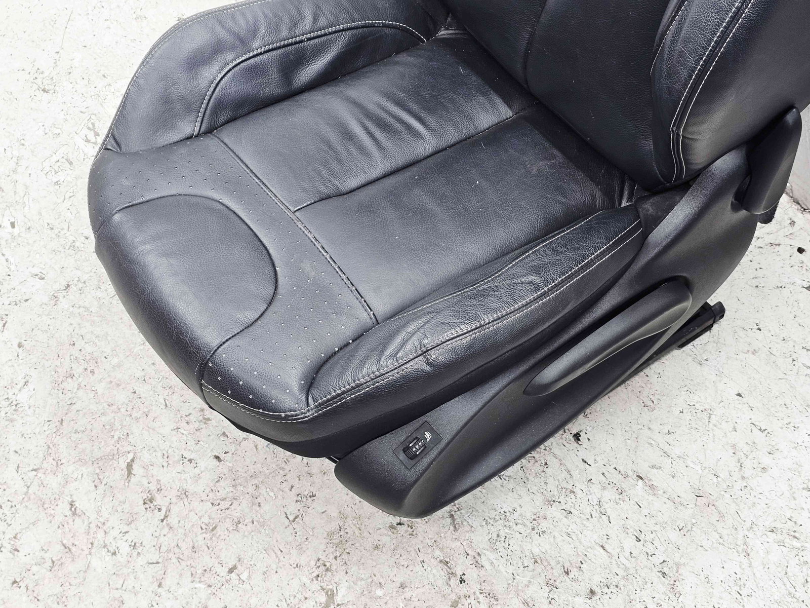 Set scaune cu bancheta piele Peugeot 2008 [Fabr 2013-prezent] OEM - imagine 7