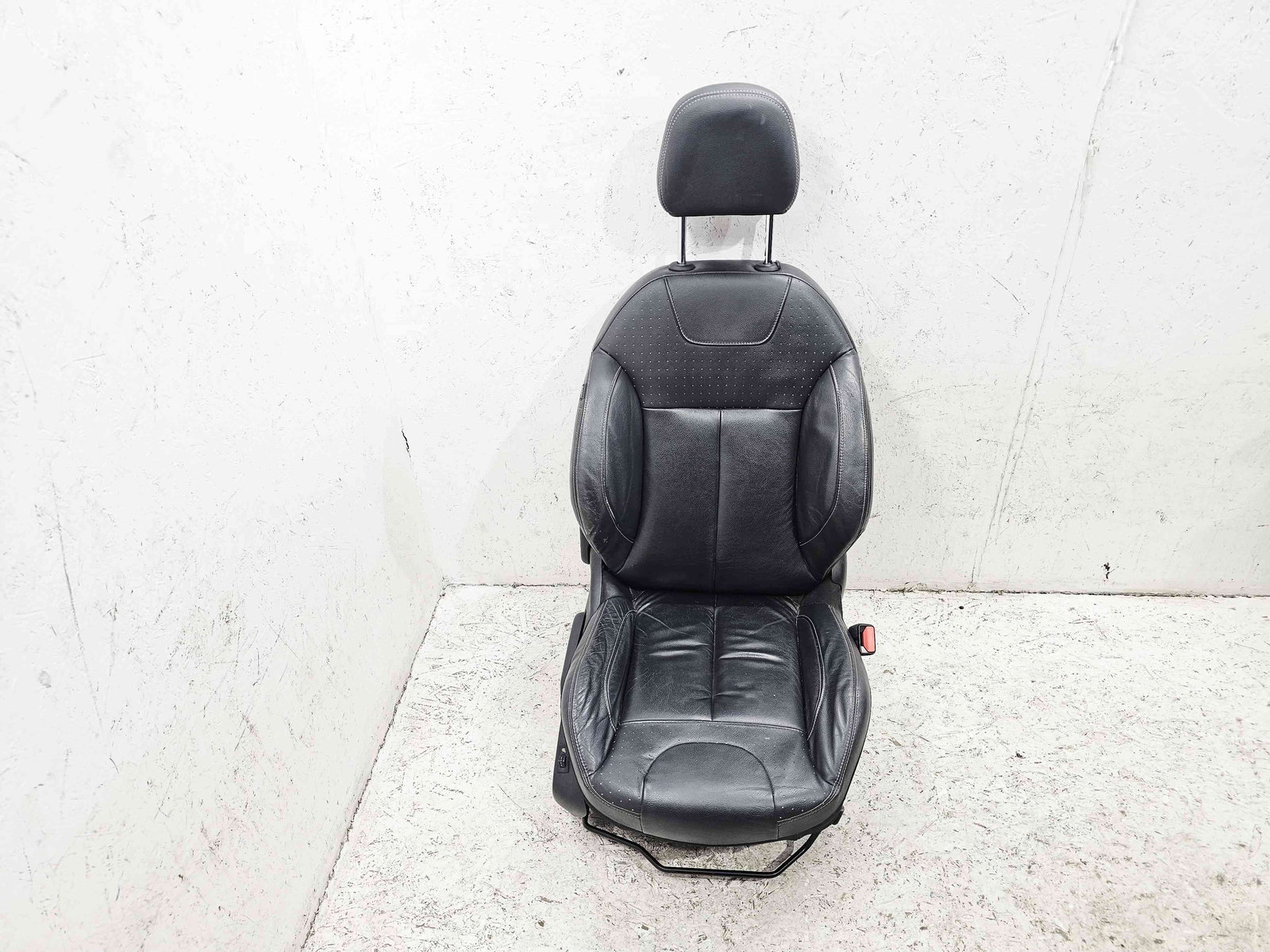 Set scaune cu bancheta piele Peugeot 2008 [Fabr 2013-prezent] OEM - imagine 8