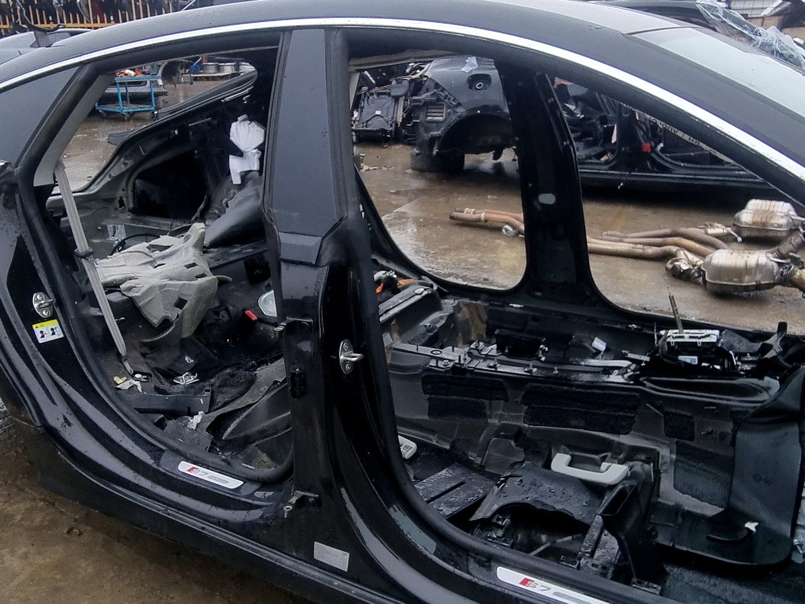 Stalp dreapta spate AUDI A7 (4GA) Sportback [Fabr 2011-2017] 4.0 TFSI CEUC 309KW / 420CP - imagine 2