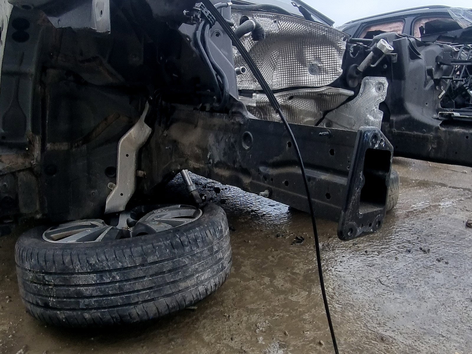 Lonjeron dreapta AUDI A7 (4GA) Sportback [Fabr 2011-2017] 4.0 TFSI CEUC 309KW / 420CP - imagine 3