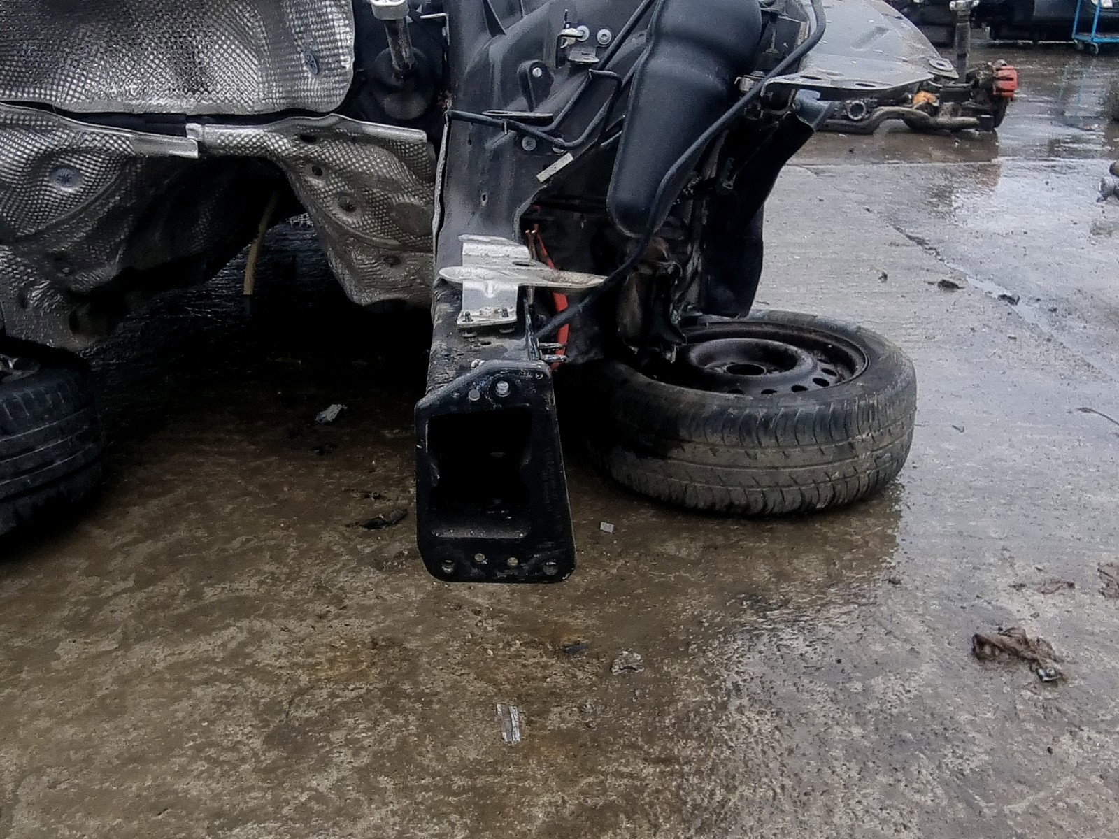 Lonjeron stanga AUDI A7 (4GA) Sportback [Fabr 2011-2017] 4.0 TFSI CEUC 309KW / 420CP - imagine 1