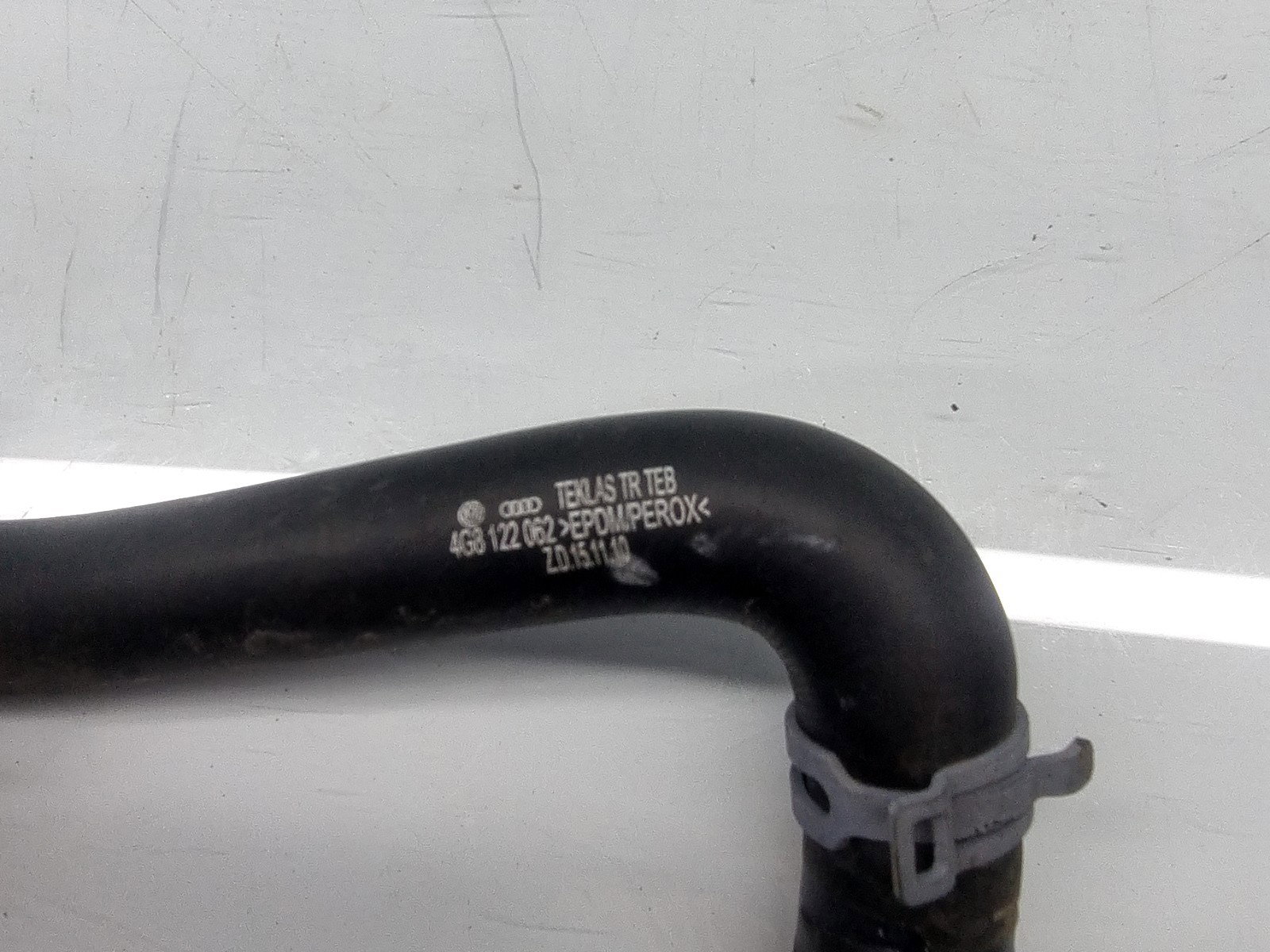 Furtun apa AUDI A7 (4GA) Sportback [Fabr 2011-2017] 4G8122062 4.0 TFSI CEUC 309KW / 420CP - imagine 2