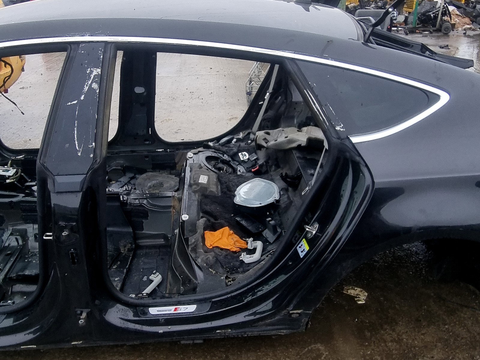 Cheder usa stanga spate AUDI A7 (4GA) Sportback [Fabr 2011-2017] 4.0 TFSI CEUC 309KW / 420CP - imagine 1