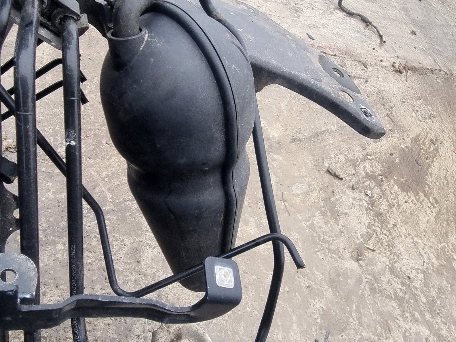 Rezervor vacuum AUDI A7 (4GA) Sportback [Fabr 2011-2017] 4G0131541A 4.0 TFSI CEUC 309KW / 420CP - imagine 2