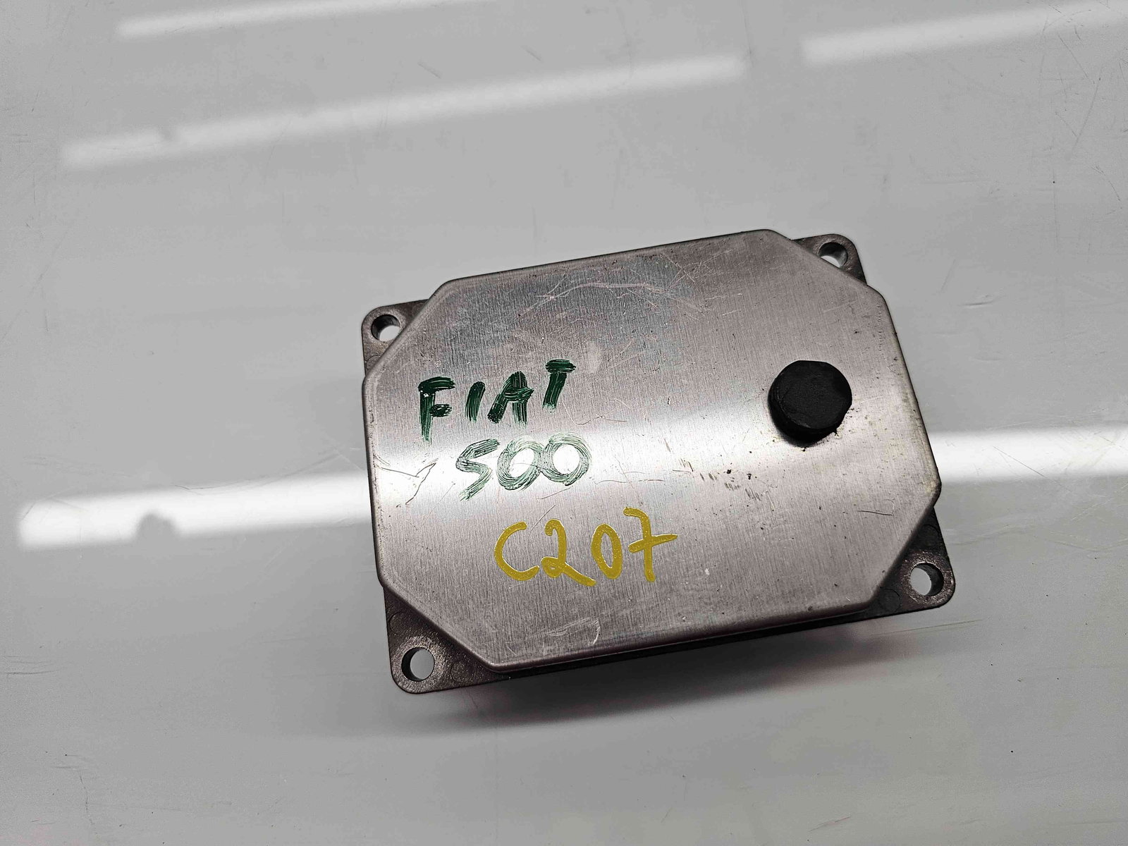 Calculator motor ECU Fiat 500s [Fabr 2010-2016] 51891835 1.2 Benz 097010 - imagine 3