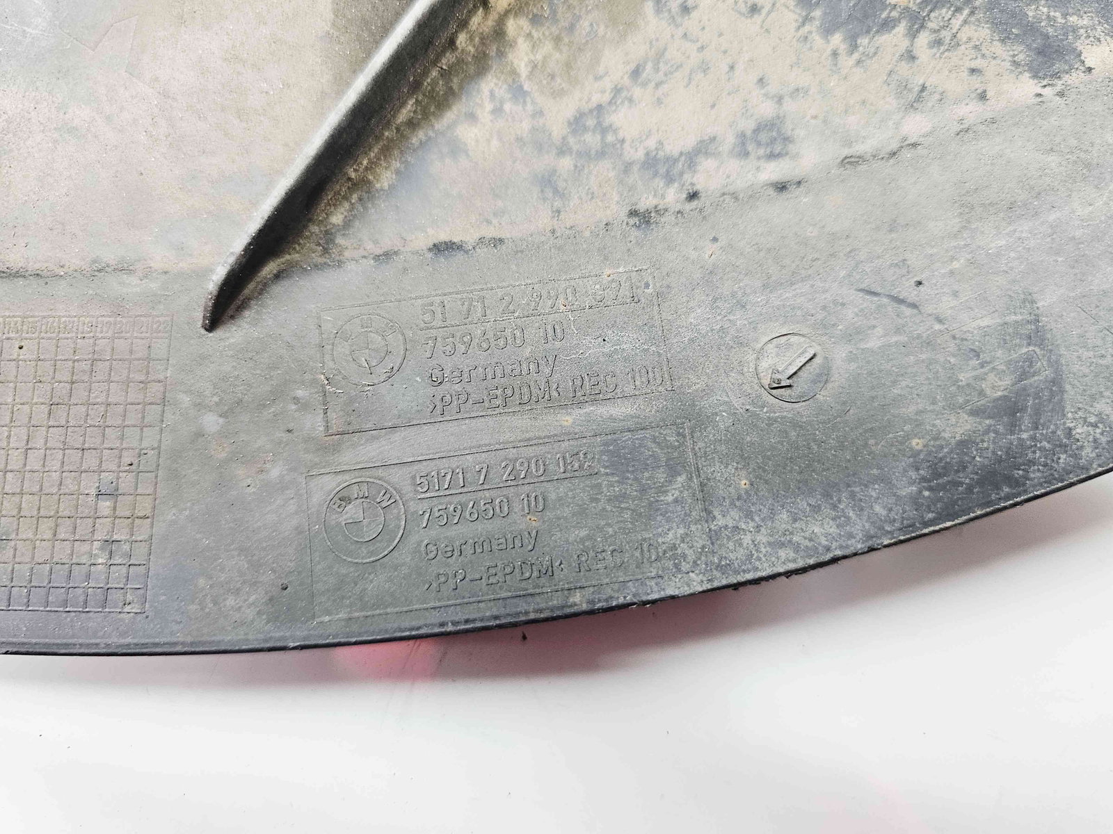 Carenaj roata dreapta fata Bmw X1 (E84) [Fabr 2009-2015] 7290152 - imagine 3