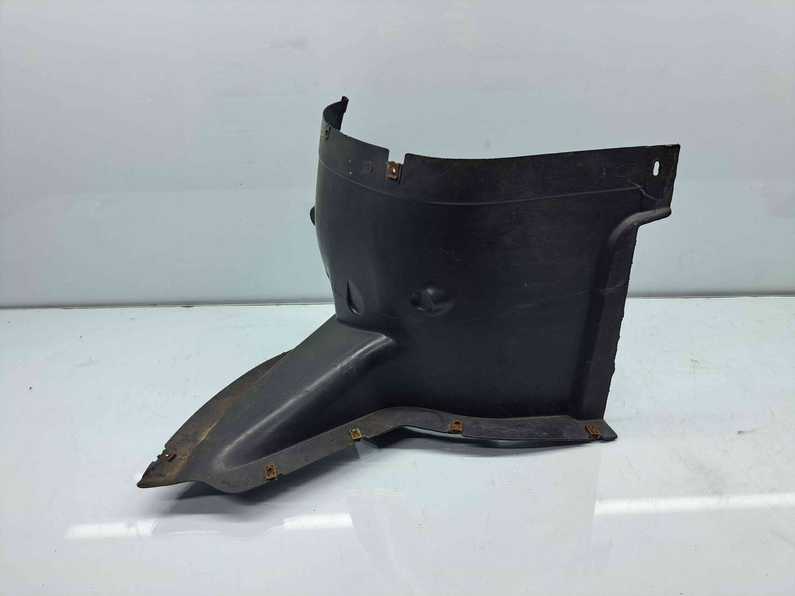 Carenaj roata dreapta fata Skoda Octavia 2 Combi (1Z5) [Fabr 2004-2013] Facelift 1Z0809954C - imagine 1