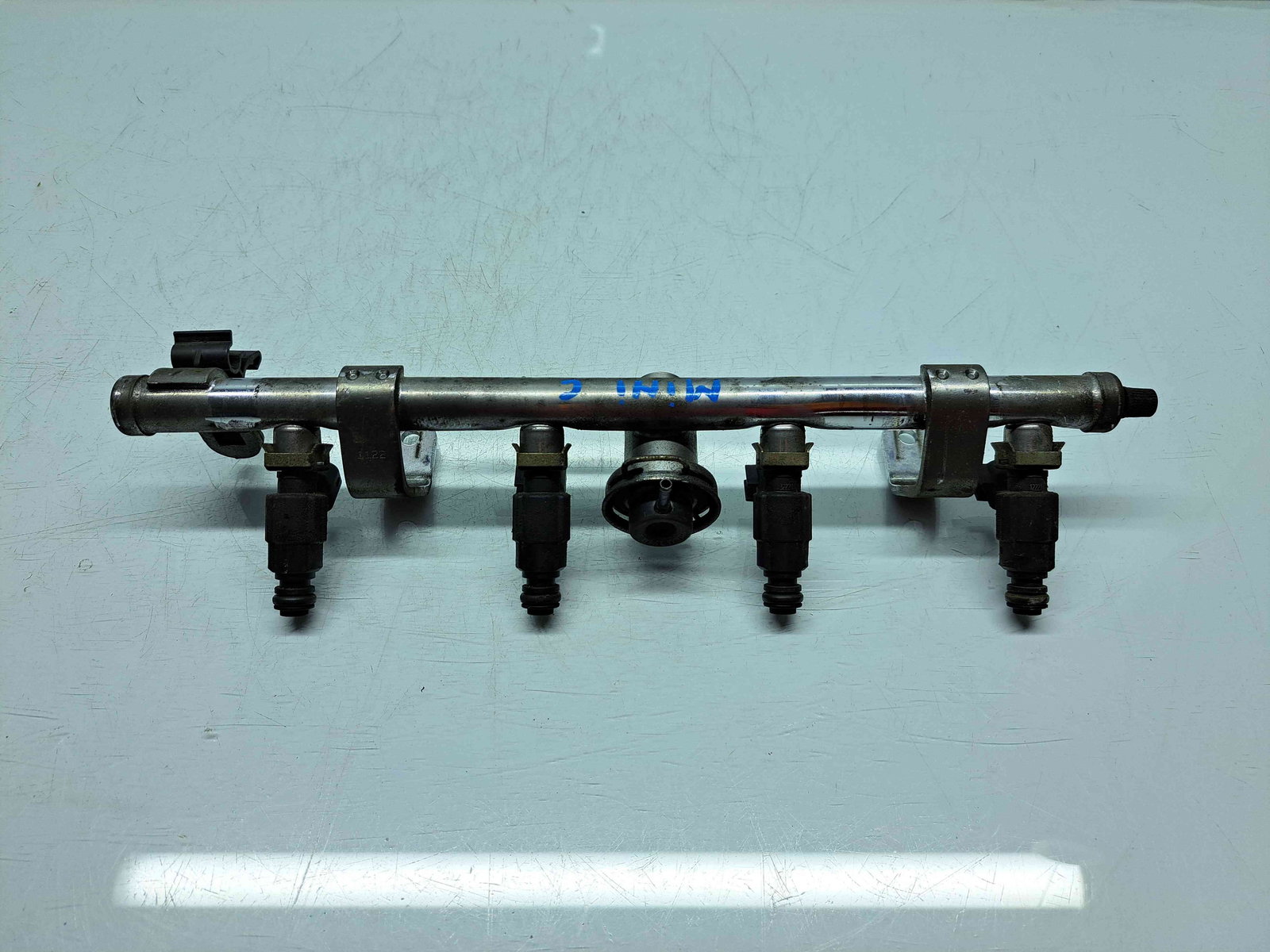 Rampa injectoare MINI Cooper (R50, R53) [Fabr 2001-2006] OEM - imagine 1