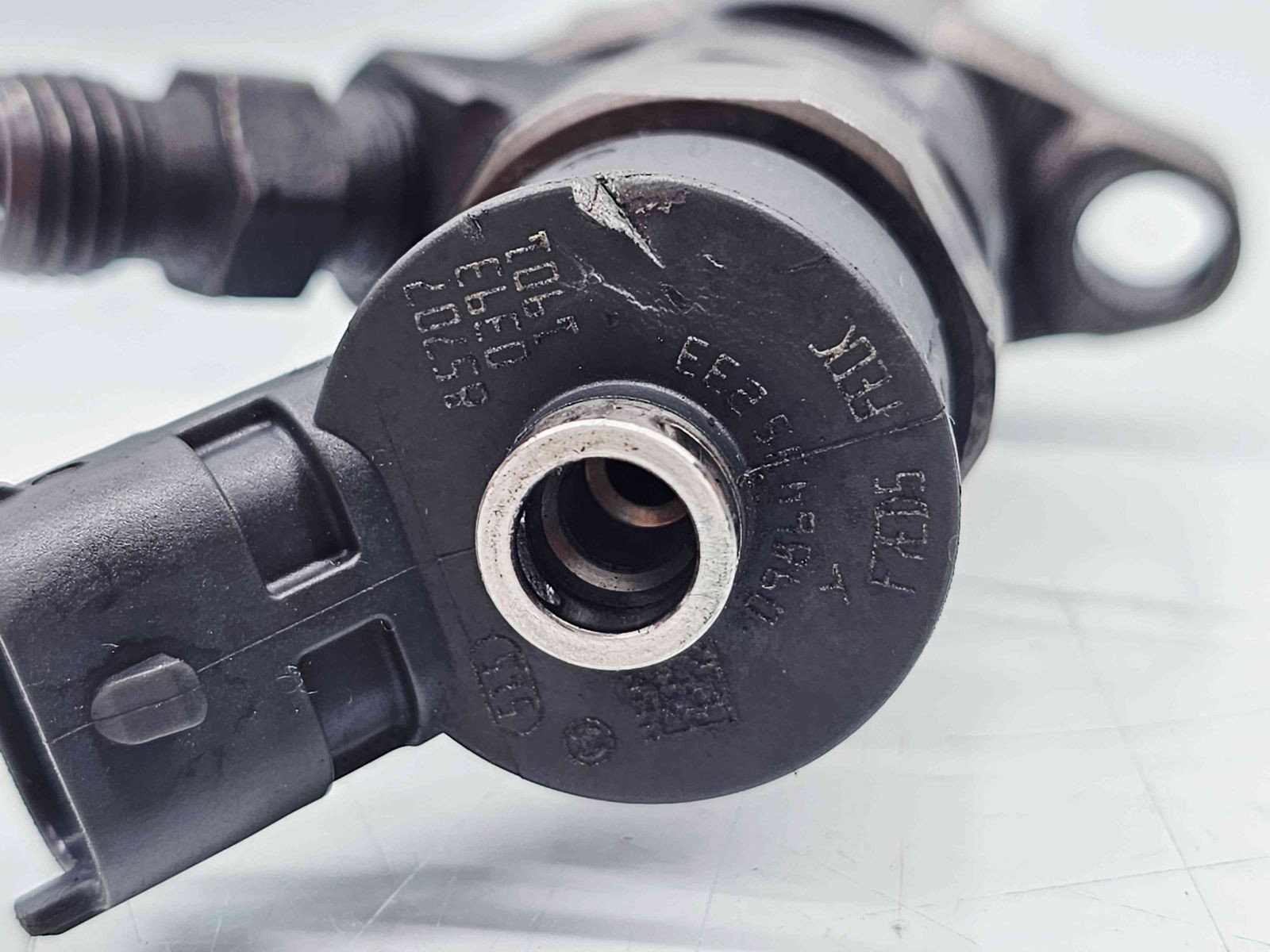 Injector Ford C-Max 1 [Fabr 2007-2010] 0986435233 1.6 TDCI DV6T 66KW / 90CP - imagine 2