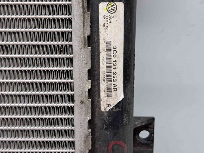 Radiator apa  Volkswagen Passat CC (357) [Fabr 2008-2012] 3C0121253AR 2.0 TDI CFFB 103KW / 140CP