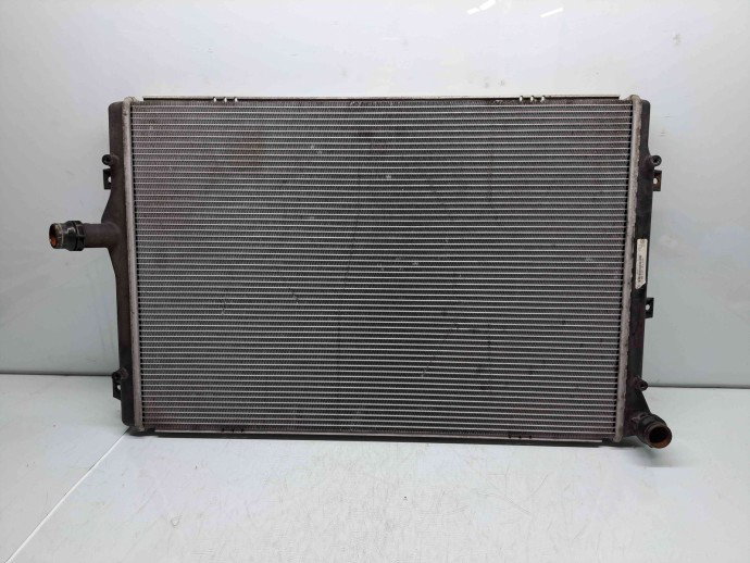 Radiator apa  Volkswagen Passat CC (357) [Fabr 2008-2012] 3C0121253AR 2.0 TDI CFFB 103KW / 140CP