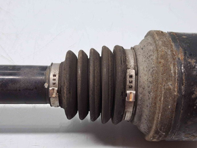 Planetara stanga spate  Volkswagen Touareg (7P5) [Fabr 2011-2017] 7P0501201G 3.0 TDI CRCA 180KW / 245CP