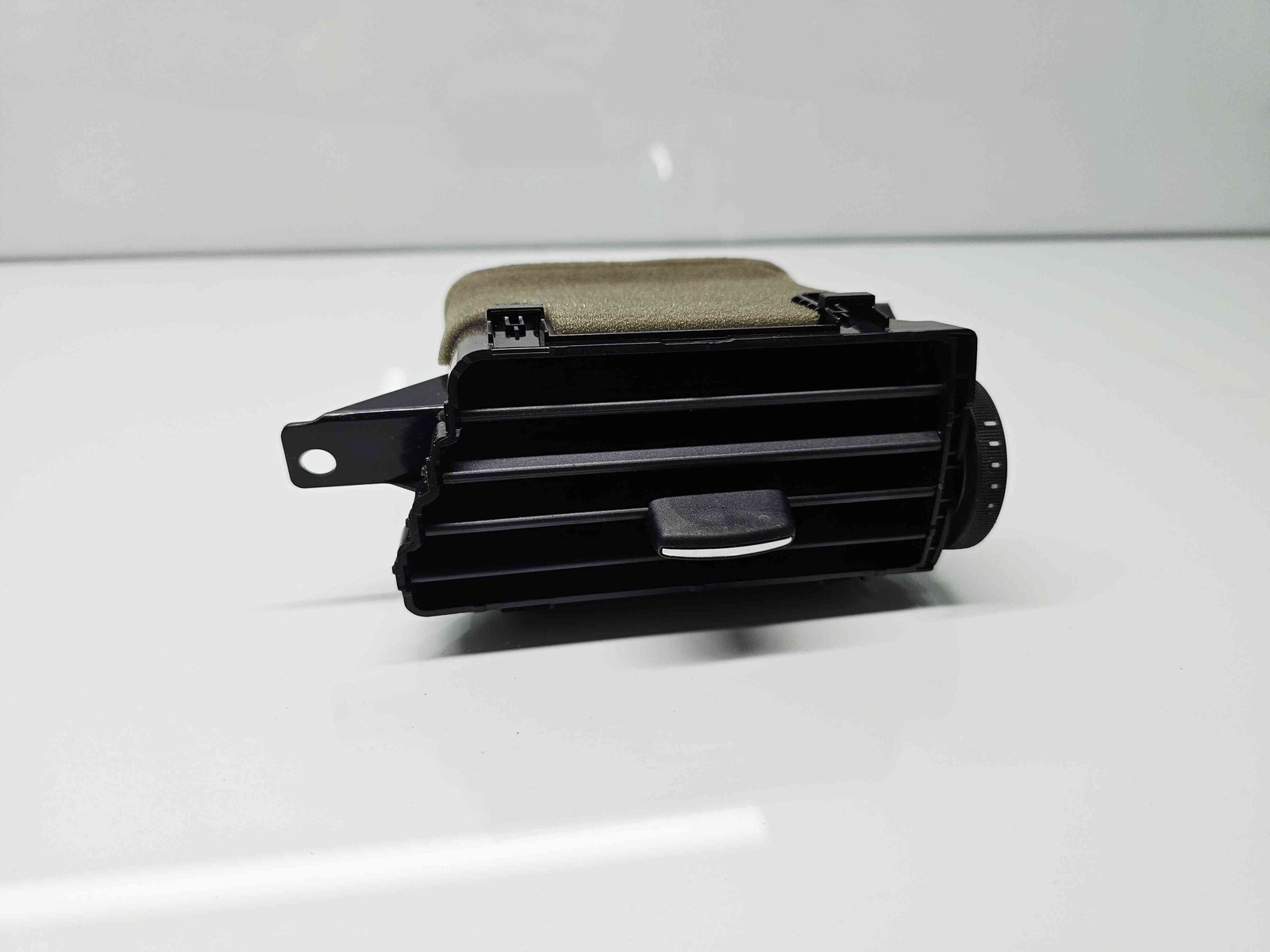 Grila aerisire centrala MAZDA 6 (GJ1) Facelift [Fabr 2018-2021] GRF5-6491X - imagine 1